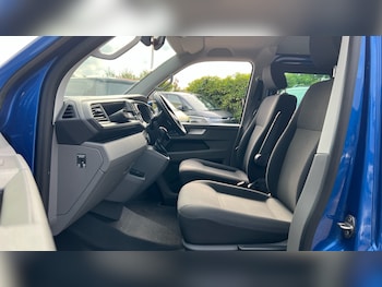 Used Volkswagen Transporter 2022 for sale - 76116964: Photo