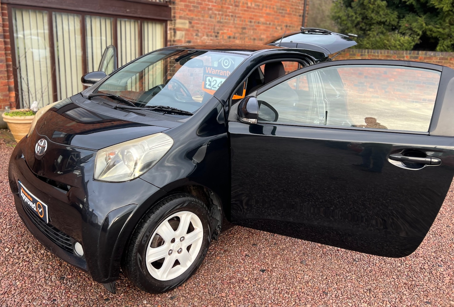 Used Toyota IQ 2009 for sale - 77138699: Photo 12