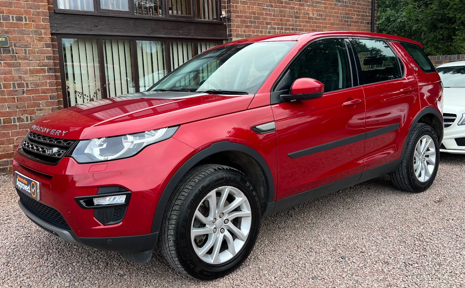 Used Land Rover Discovery Sport 2017 for sale - 74952150: Photo 18
