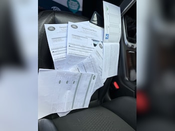 Used Land Rover Discovery Sport 2017 for sale - 74952150: Photo