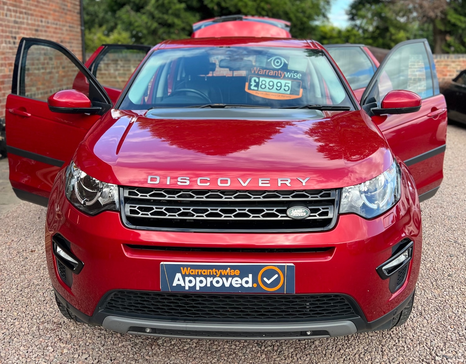 Used Land Rover Discovery Sport 2017 for sale - 74952150: Photo 6