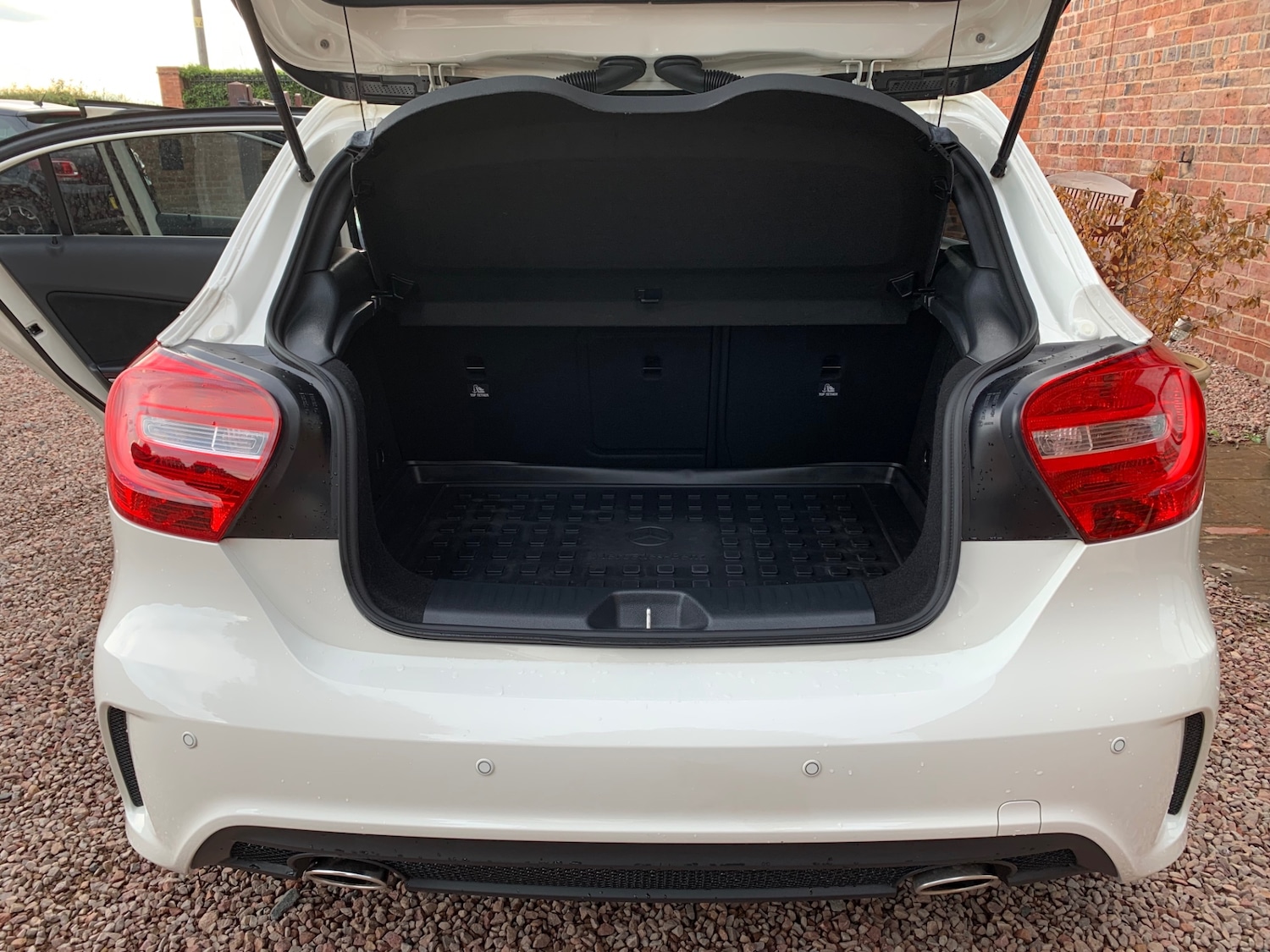 Used Mercedes-Benz A-Class 2015 for sale - 76931979: Photo 15