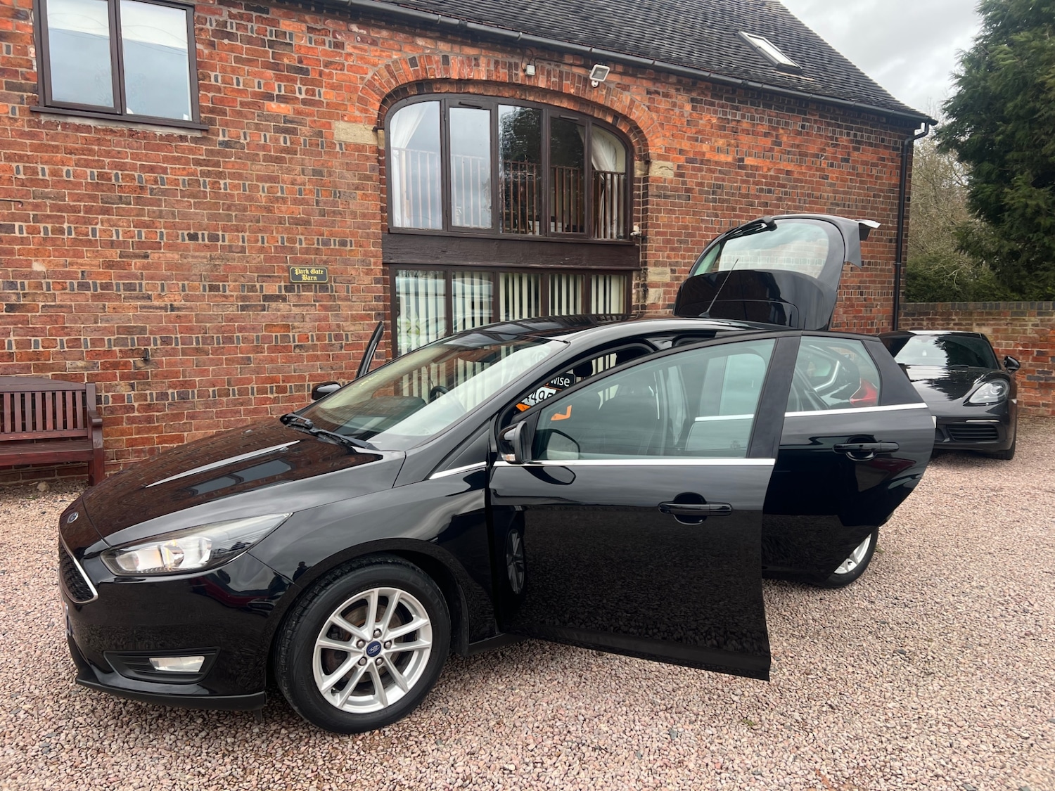 Used Ford Focus 2015 for sale - 77609692: Photo 1