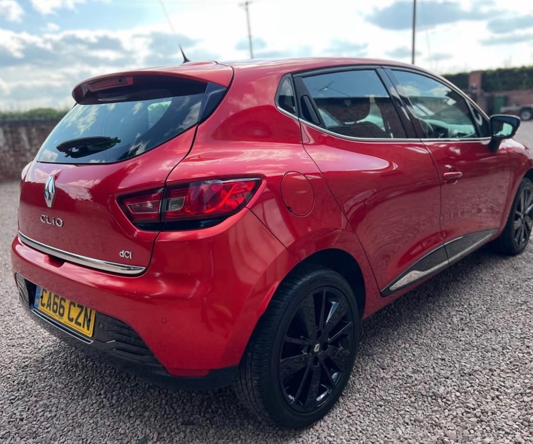 Used Renault Clio 2016 for sale - 76510515: Photo 17