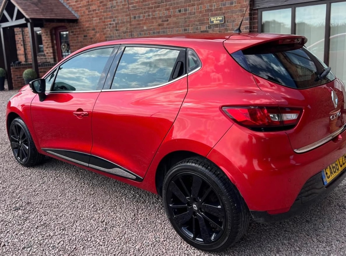 Used Renault Clio 2016 for sale - 76510515: Photo 19