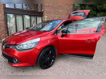 Used Renault Clio 2016 for sale - 76510515: Photo