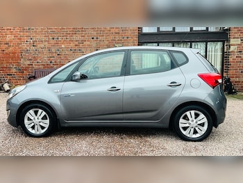 Used Hyundai Ix20 2013 for sale - 77251519: Photo
