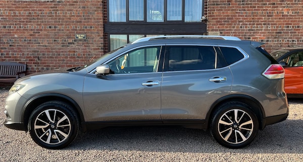 Used Nissan X-Trail 2016 for sale - 75101044: Photo 2
