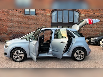 Used Citroen C4 Picasso 2015 for sale - 75556331: Photo