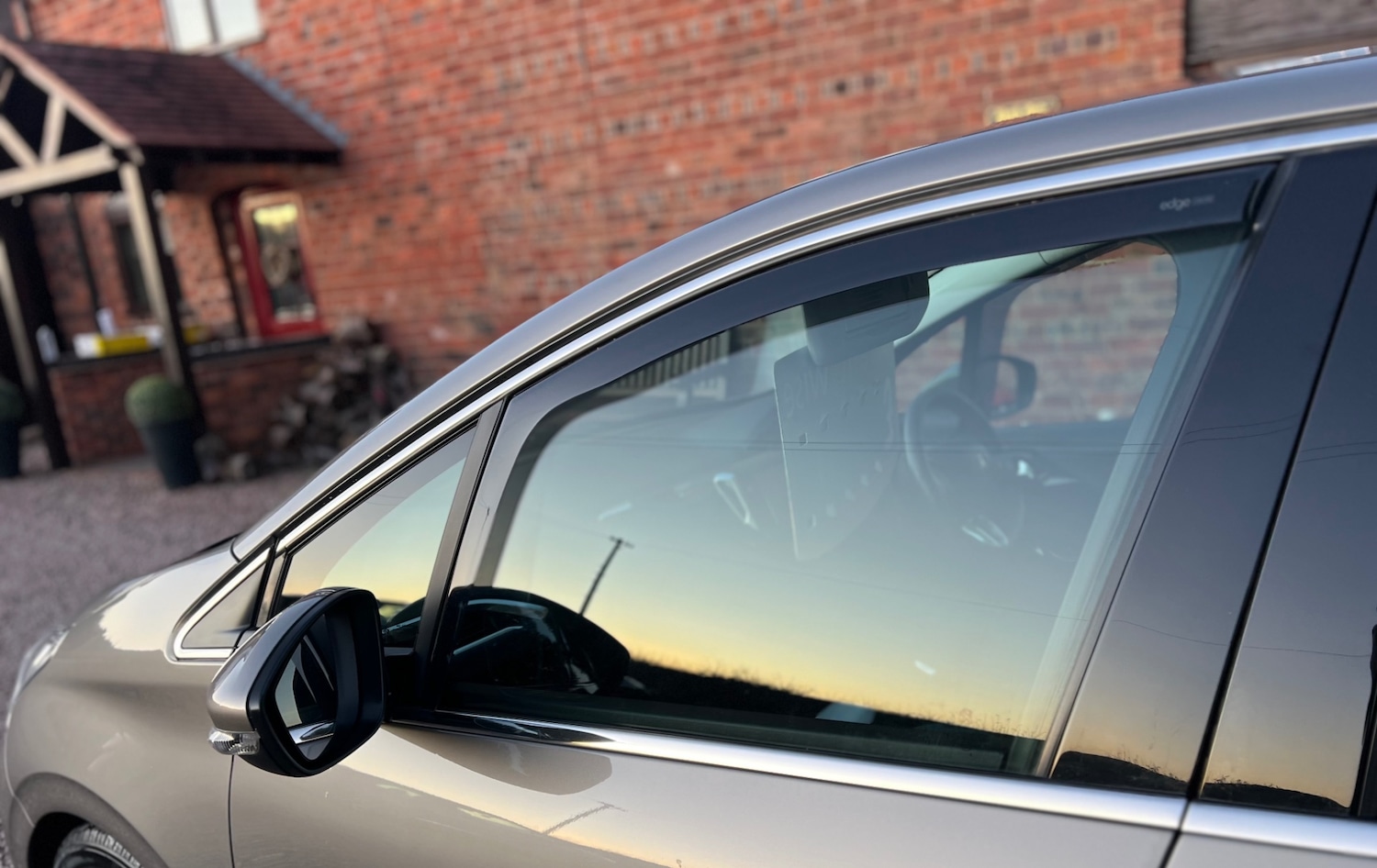 Used Peugeot 208 2014 for sale - 76640124: Photo 20