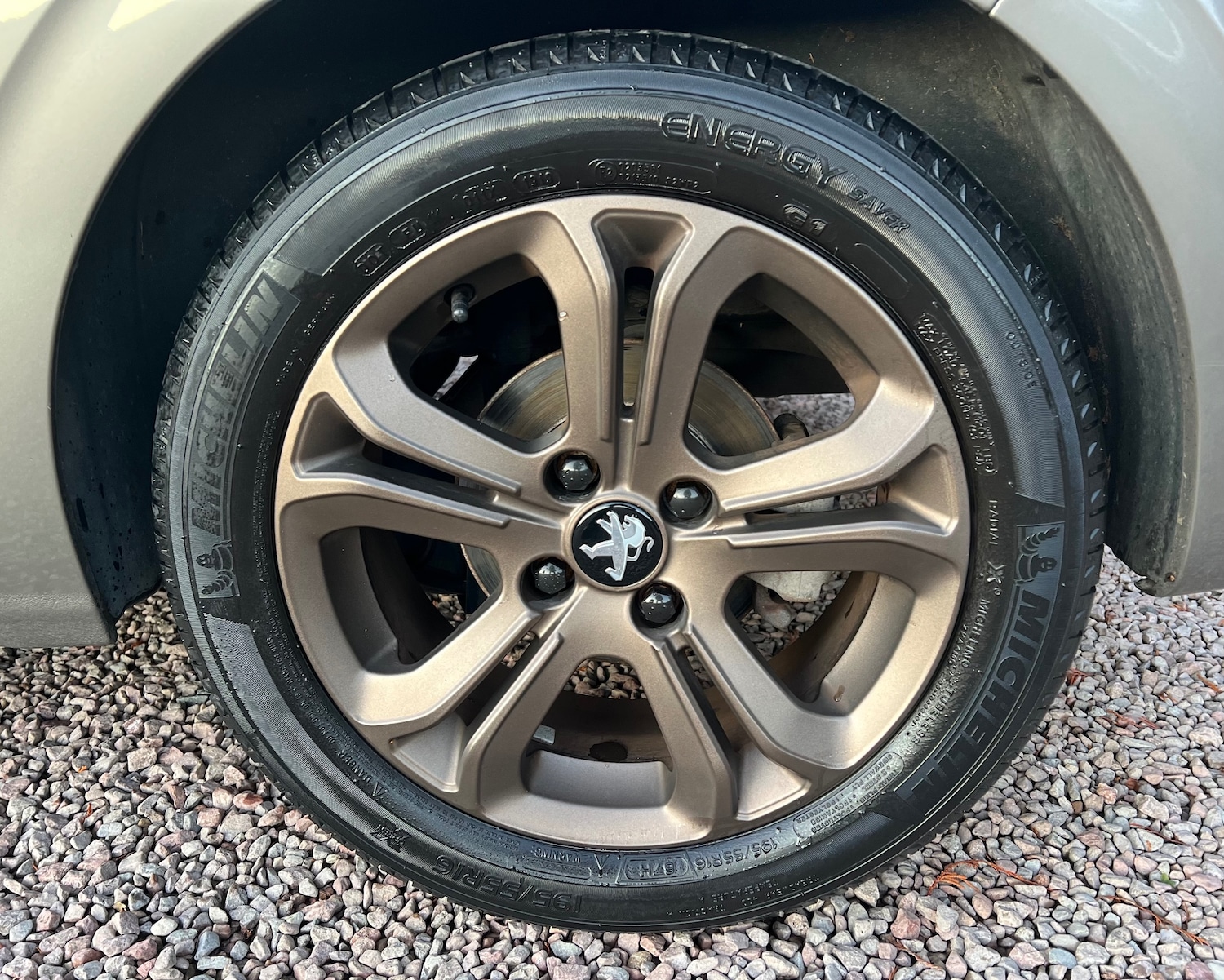 Used Peugeot 208 2014 for sale - 76640124: Photo 29