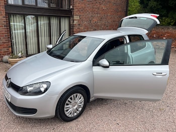 Used Volkswagen Golf 2009 for sale - 78507651: Photo