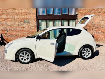 Used Alfa Romeo MiTo 2016 for sale - 78139199: Photo