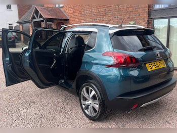 Used Peugeot 2008 2016 for sale - 79439683: Photo
