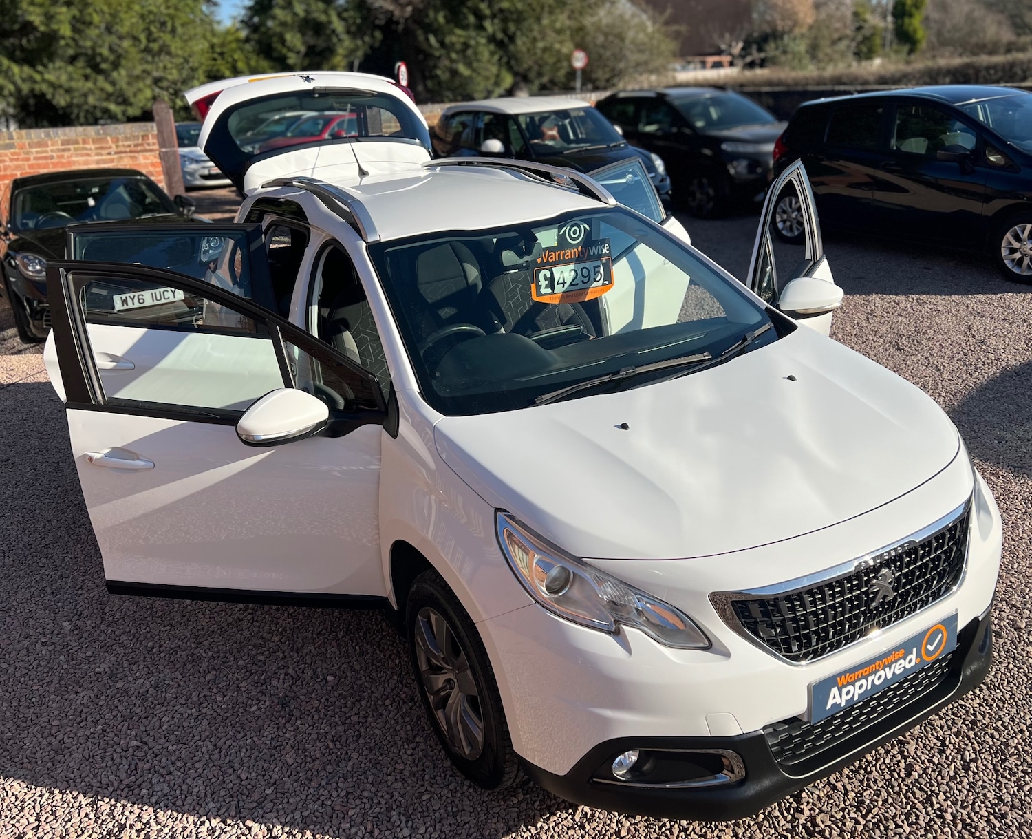 Used Peugeot 2008 2017 for sale - 77906734: Photo 6