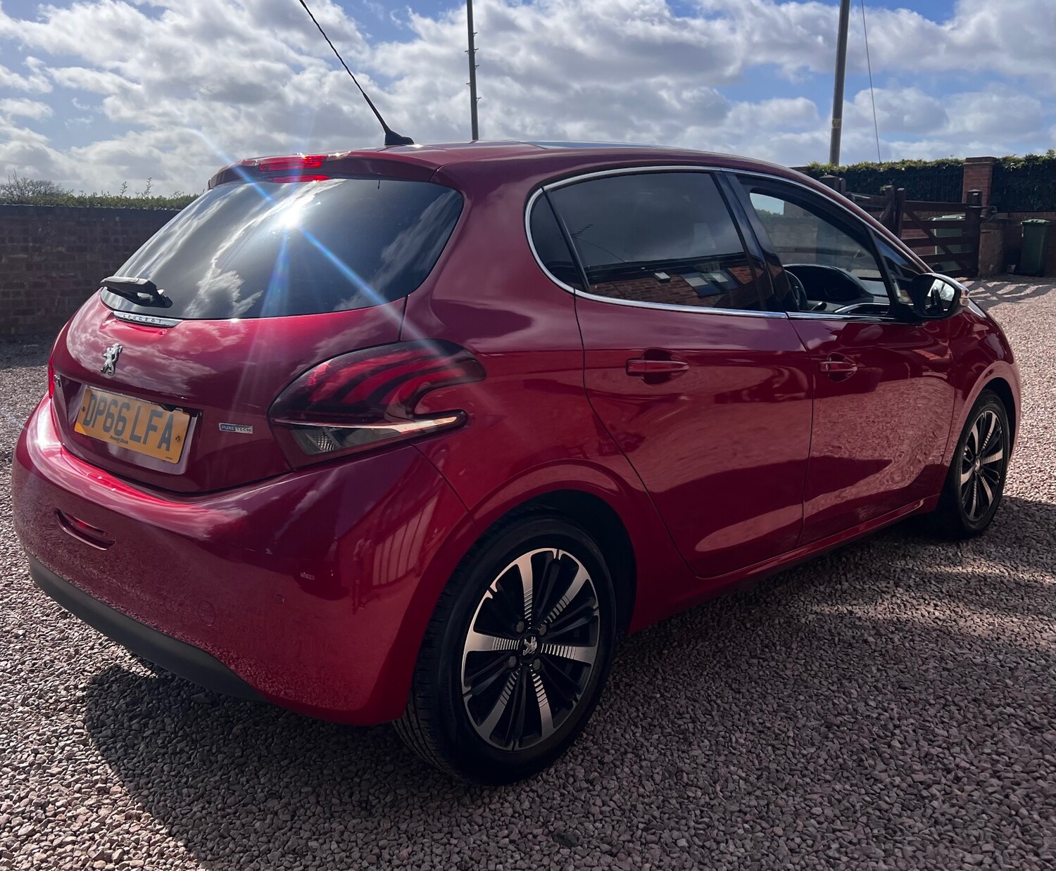 Used Peugeot 208 2017 for sale - 78014372: Photo 12