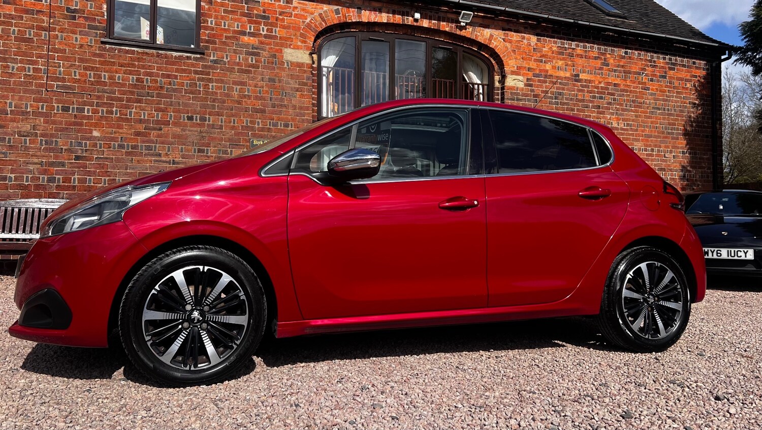 Used Peugeot 208 2017 for sale - 78014372: Photo 6