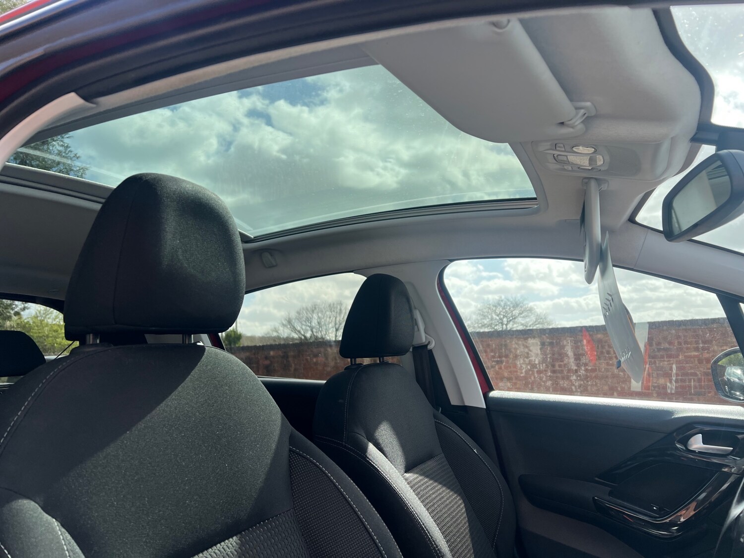 Used Peugeot 208 2017 for sale - 78014372: Photo 7