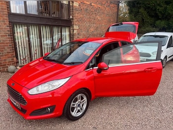 Used Ford Fiesta 2013 for sale - 76510527: Photo