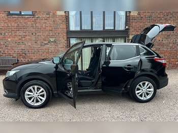 Used Nissan Qashqai 2014 for sale - 79507139: Photo