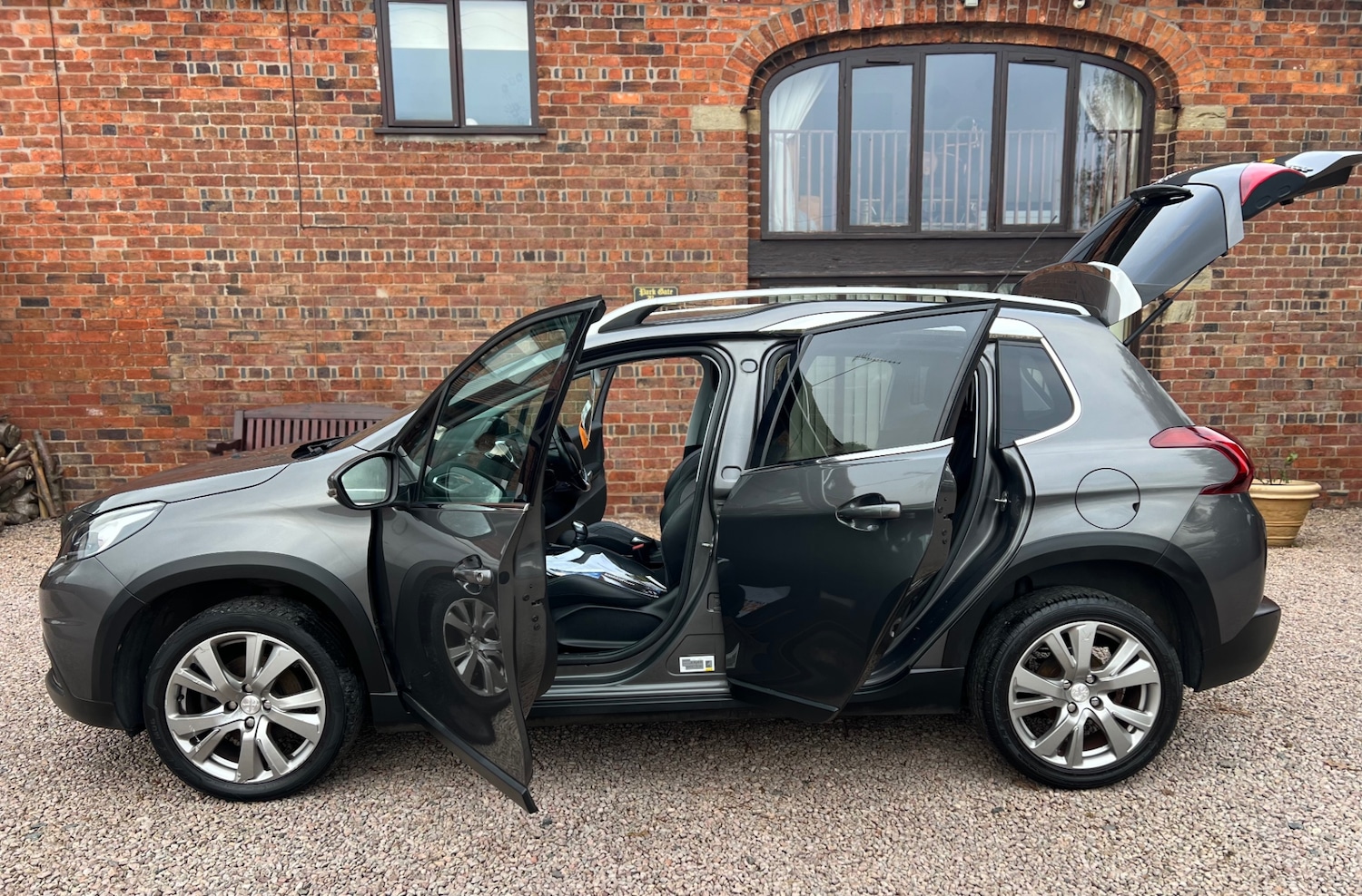 Used Peugeot 2008 2018 for sale - 77798534: Photo 2