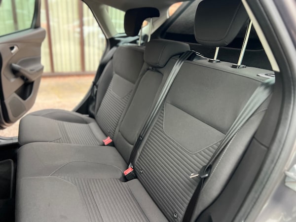 Used Ford Focus 2016 for sale - 76224028: Photo 19