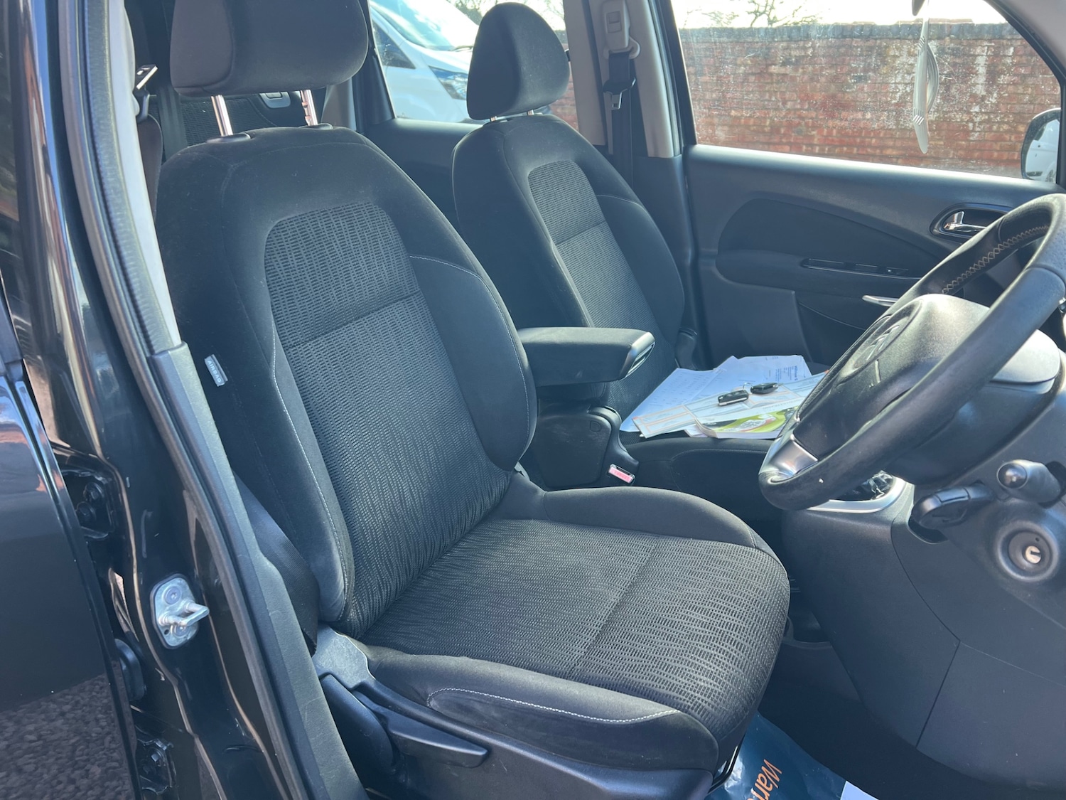 Used Citroen C3 Picasso 2012 for sale - 77681906: Photo 15