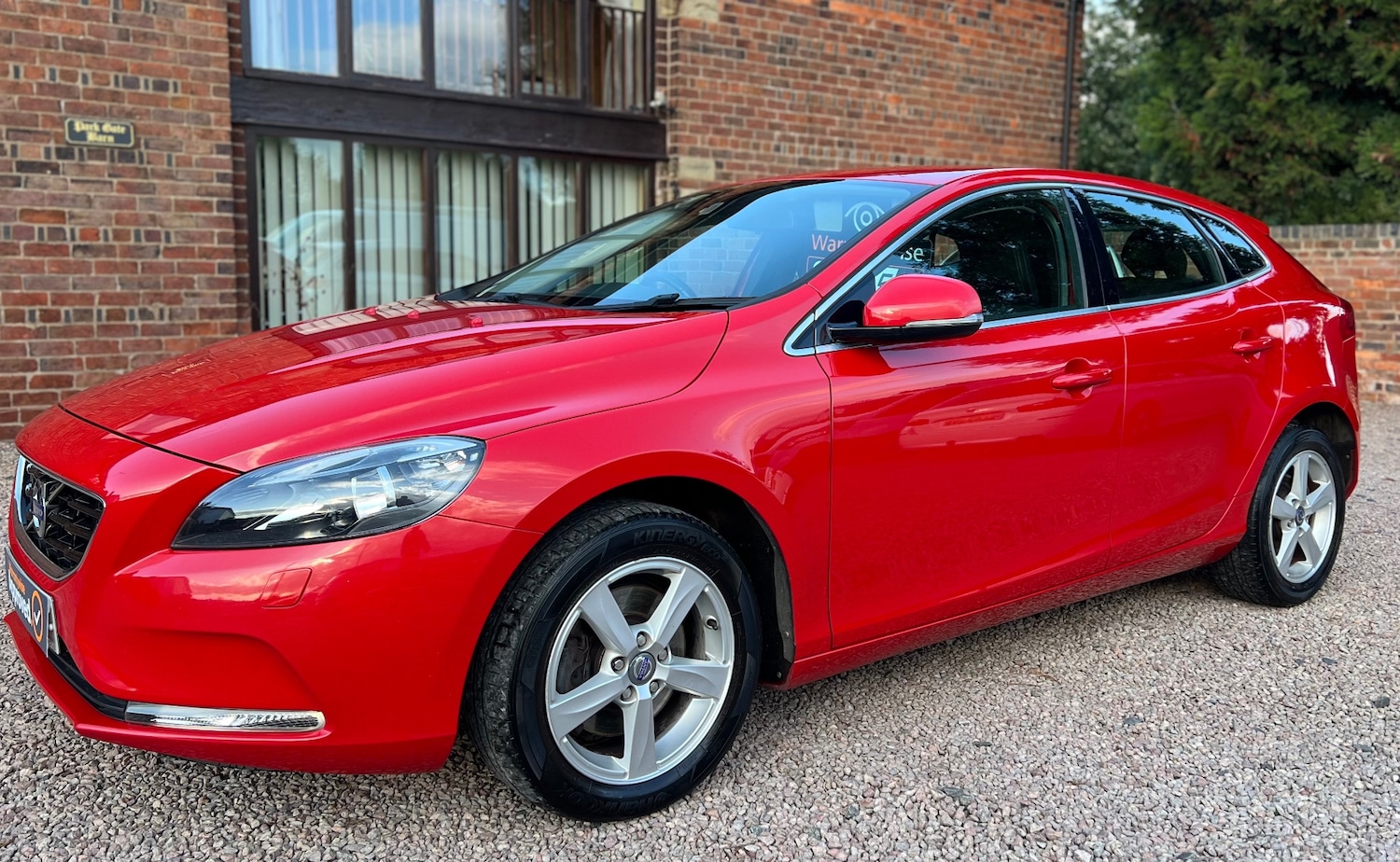Used Volvo V40 2015 for sale - 76057073: Photo 13