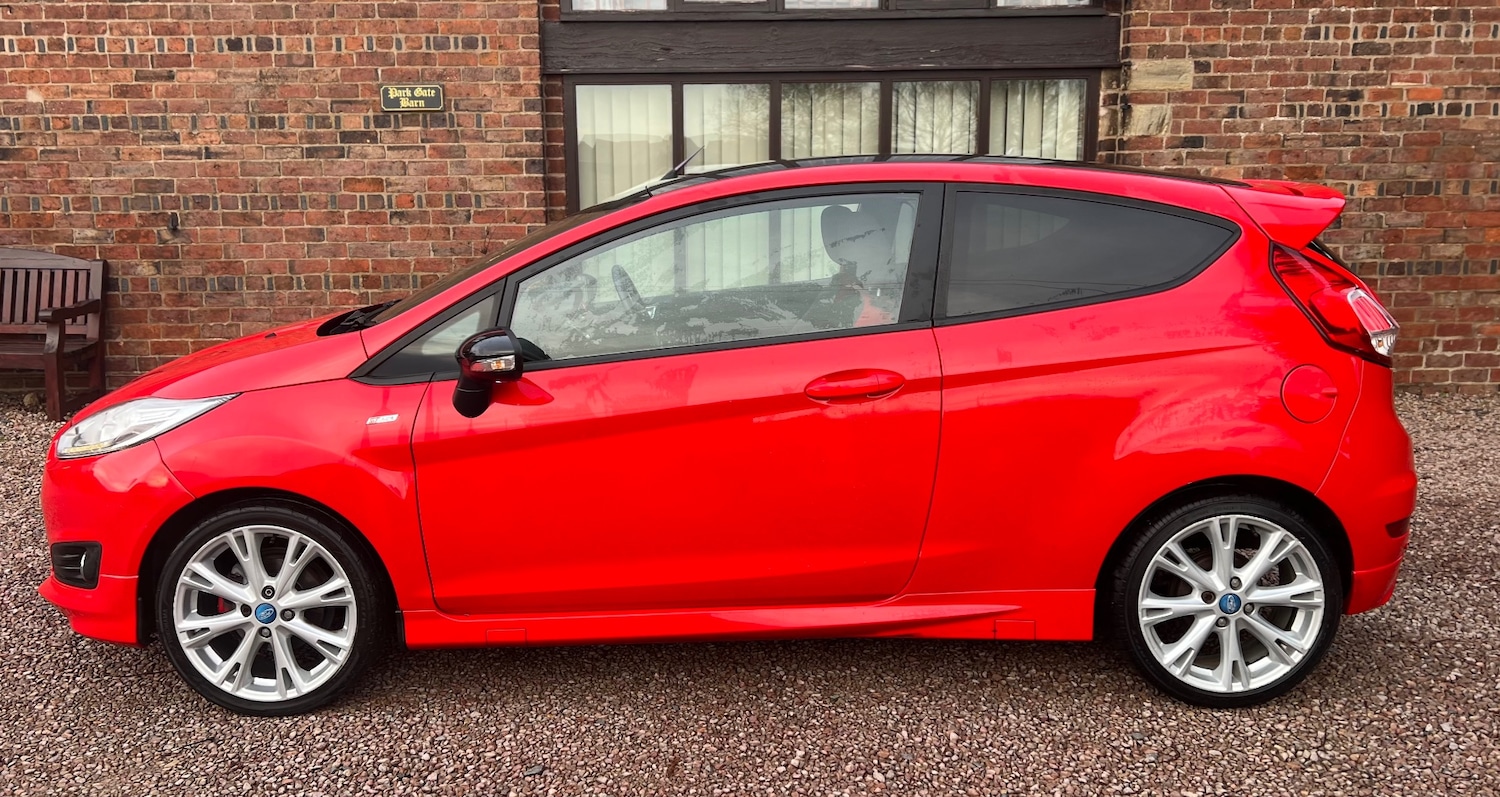 Used Ford Fiesta 2016 for sale - 77149592: Photo 9