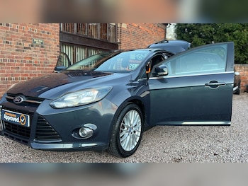Used Ford Focus 2013 for sale - 76578290: Photo