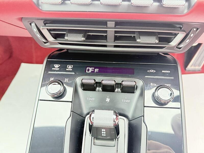 Used Porsche 911 2020 for sale - 77042379: Photo 19