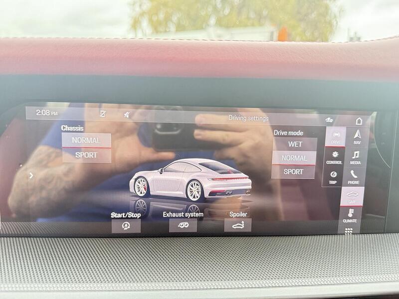 Used Porsche 911 2020 for sale - 77042379: Photo 35