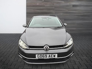 Used Volkswagen Golf 2019 for sale - 77508039: Photo