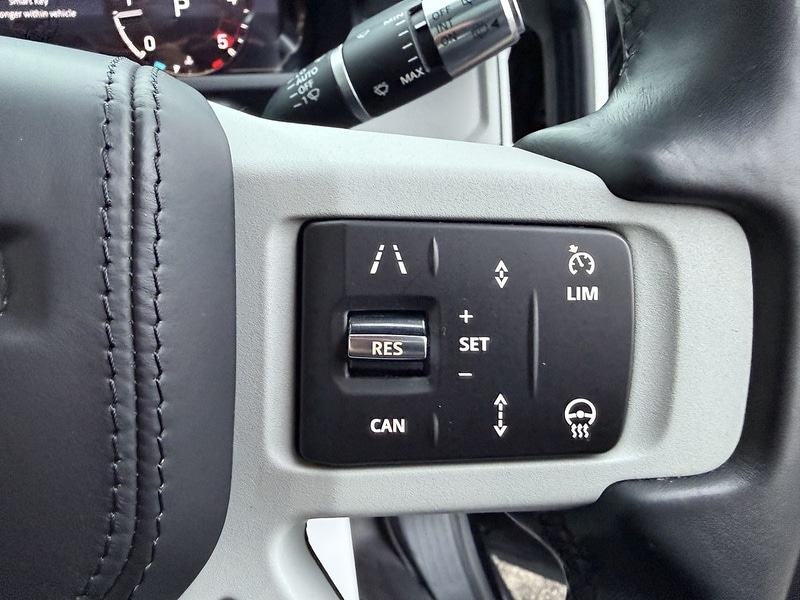 Used Land Rover Defender 2020 for sale - 77042393: Photo 20