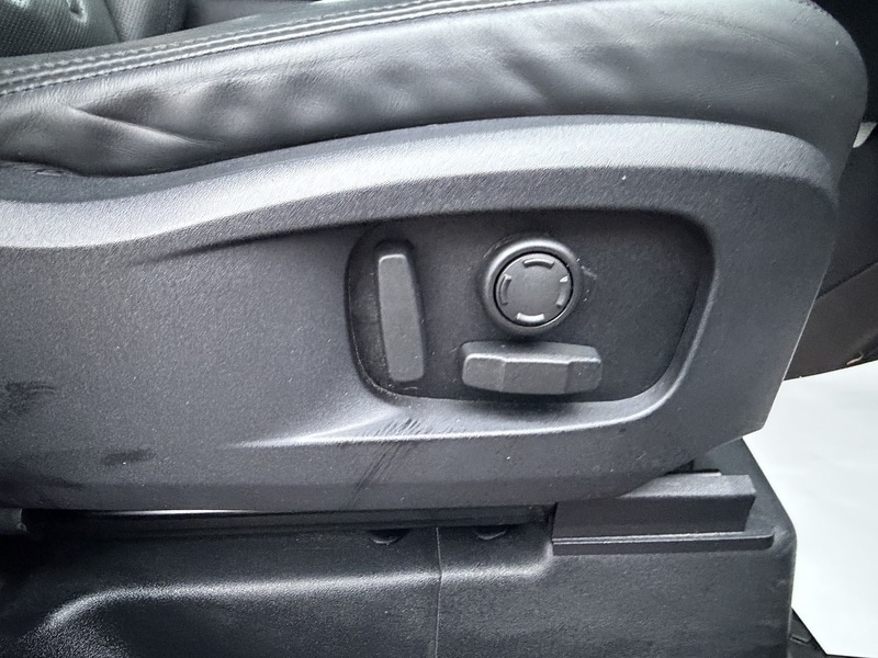 Used Land Rover Defender 2020 for sale - 77042393: Photo 25