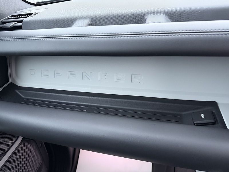 Used Land Rover Defender 2020 for sale - 77042393: Photo 49