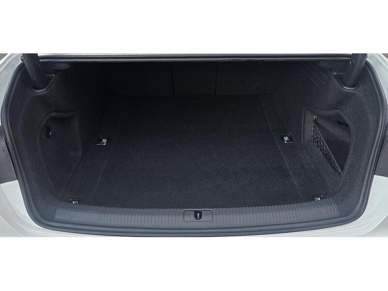 Used Audi A4 2019 for sale - 77790179: Photo 32