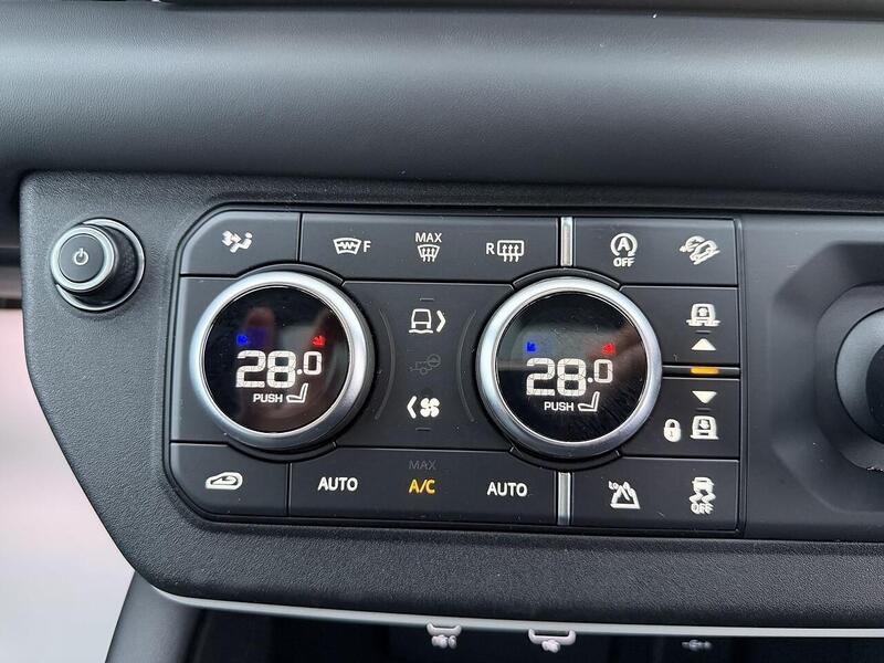 Used Land Rover Defender 110 for sale - 77206841: Photo 22