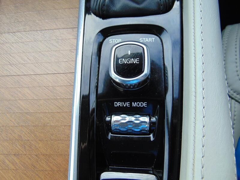 Used Volvo S90 2017 for sale - 77042363: Photo 21