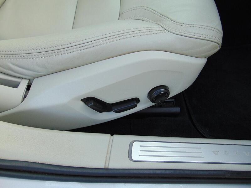 Used Volvo S90 2017 for sale - 77042363: Photo 40