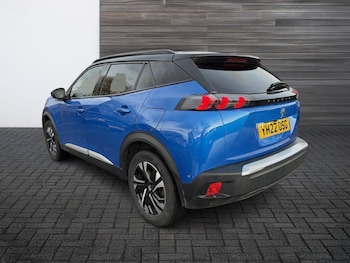 Used Peugeot 2008 2022 for sale - 77042429: Photo