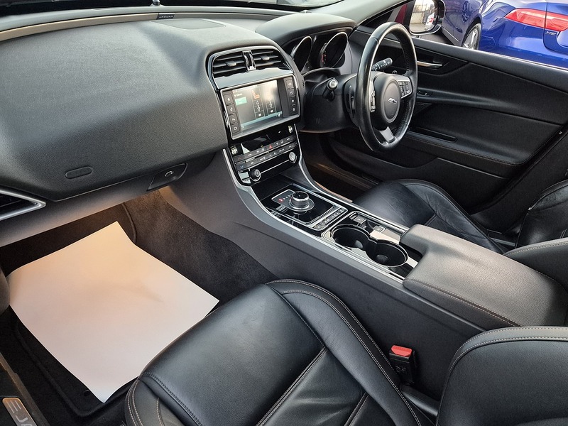 Used Jaguar XE 2017 for sale - 77042427: Photo 10