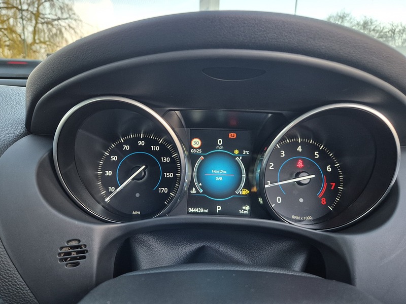 Used Jaguar XE 2017 for sale - 77042427: Photo 43