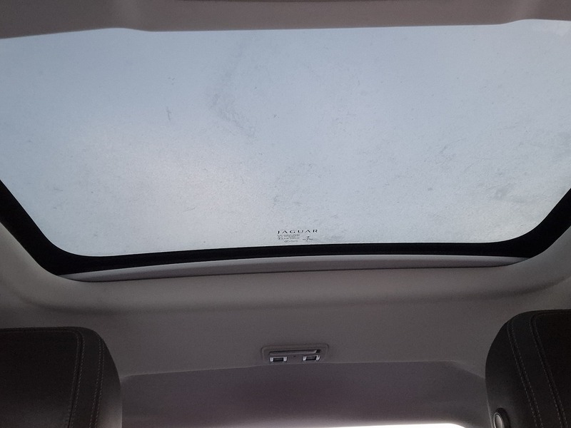 Used Jaguar XE 2017 for sale - 77042427: Photo 47