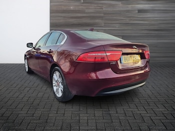 Used Jaguar XE 2017 for sale - 77042427: Photo