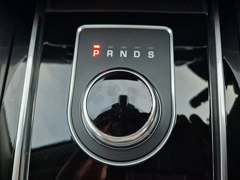 Used Jaguar XE 2017 for sale - 77042427: Photo 55