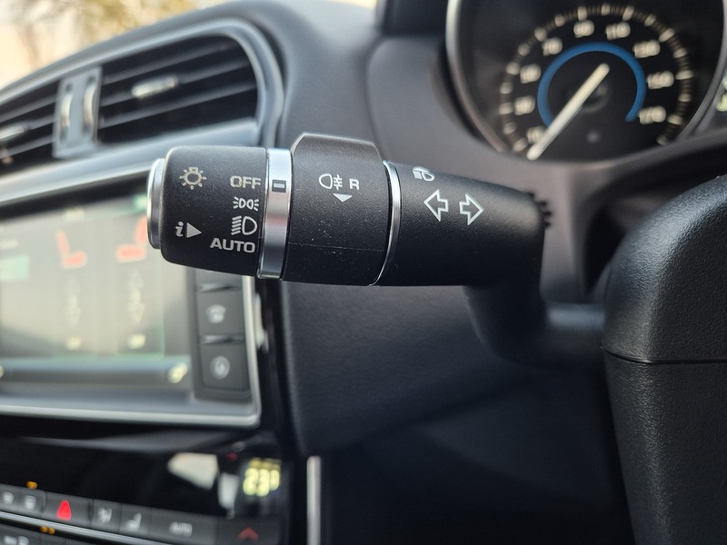 Used Jaguar XE 2017 for sale - 77042427: Photo 56