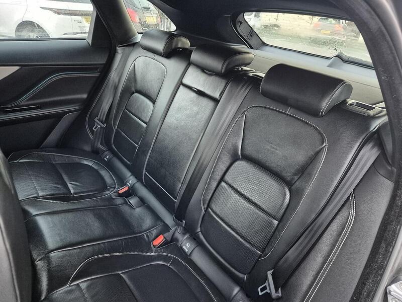 Used Jaguar F-Pace 2017 for sale - 77774266: Photo 10