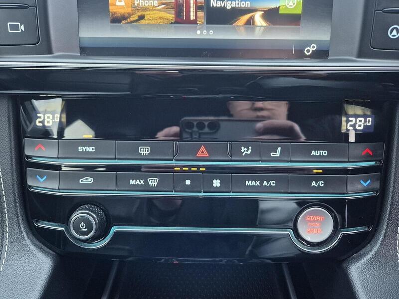 Used Jaguar F-Pace 2017 for sale - 77774266: Photo 28