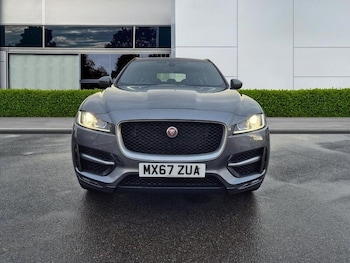 Used Jaguar F-Pace 2017 for sale - 77774266: Photo